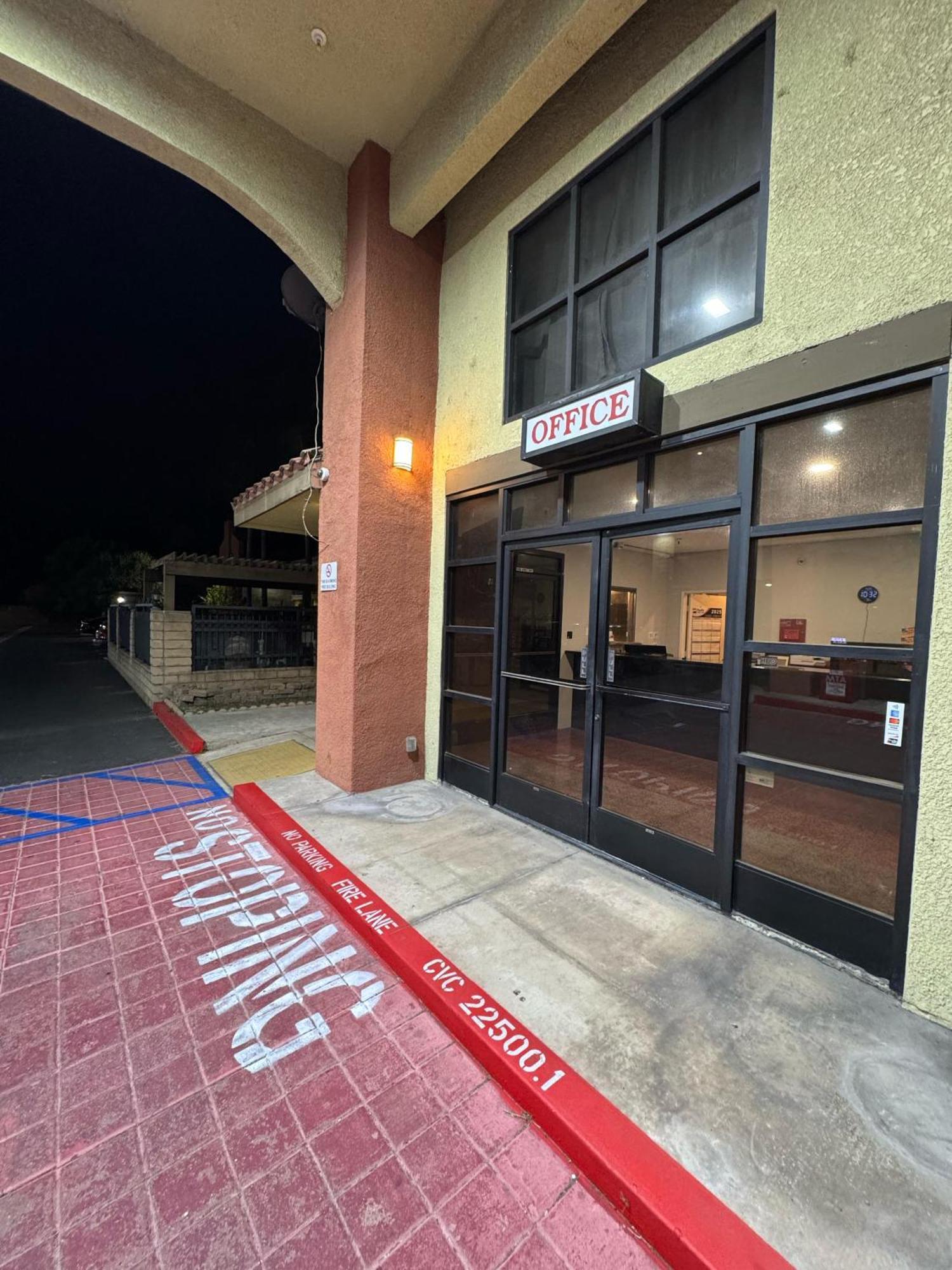 Five Star Inn West Covina Ngoại thất bức ảnh